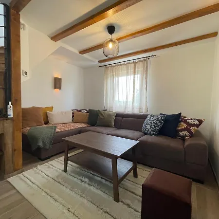 Forest House Villa